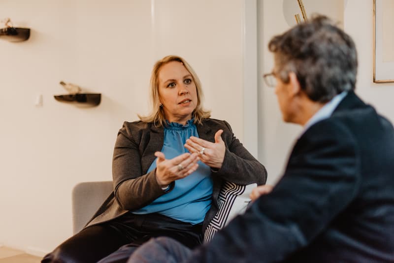 Claudia Weiler 1 Führungsteams Struktur geben und Führungspersönlichkeiten entwickeln